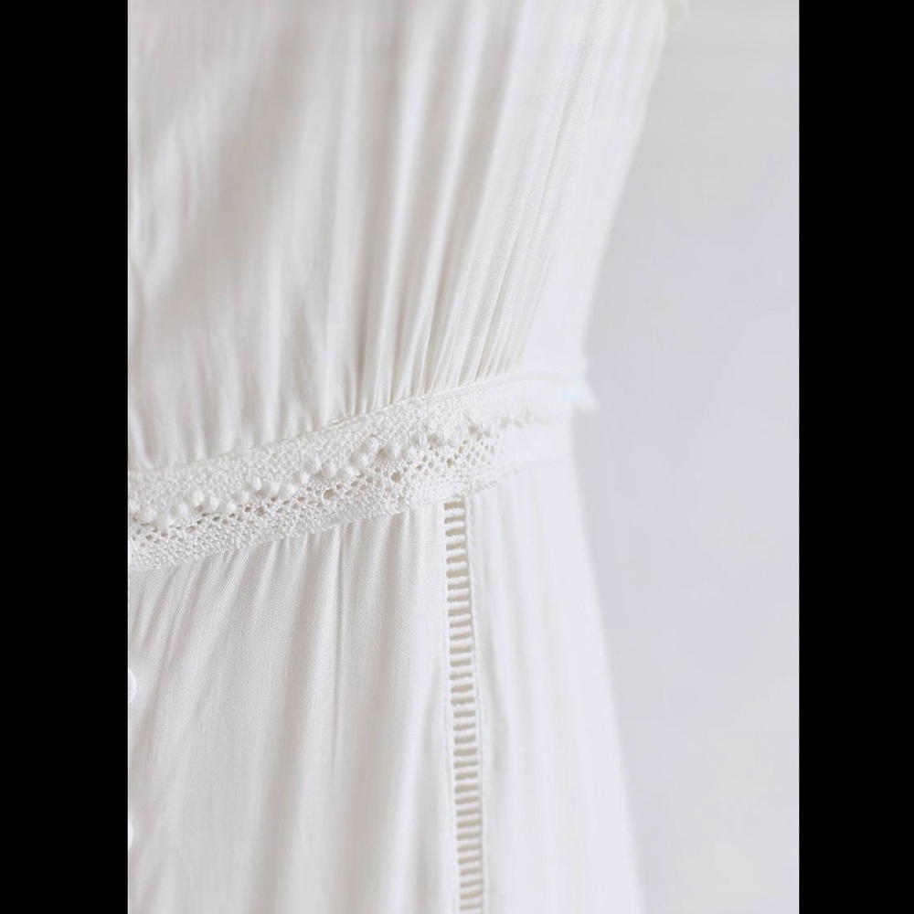 NWOT Chicwish White Midi Dress - Picture 4 of 9